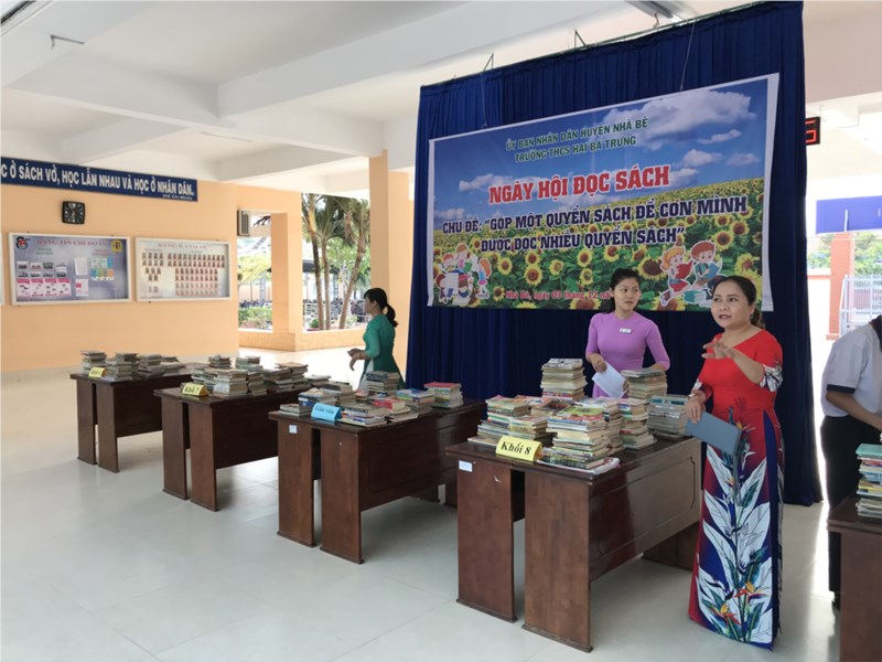 Một số hình ảnh quá trình tự đánh giá năm học 2015-2016