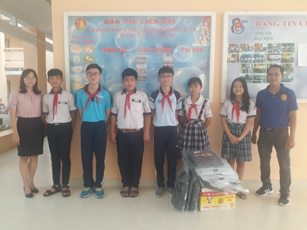 Một số hình ảnh quá trình tự đánh giá năm học 2019-2020