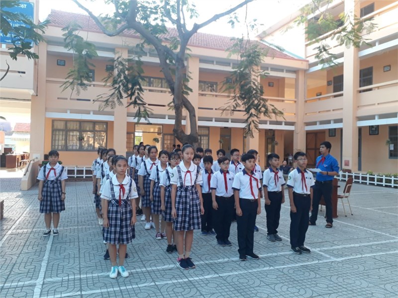 Một số hình ảnh quá trình tự đánh giá năm học 2019-2020