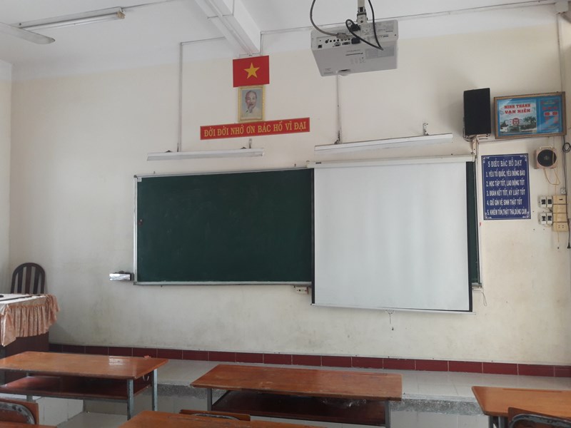 Một số hình ảnh quá trình tự đánh giá năm học 2016-2017