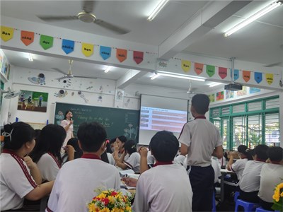 Sinh hoạt chuyên môn tuần 15 theo hướng nghiên cứu bài học_Bài dạy minh họa Ngữ văn 7: Chúng ta có thể đọc nhanh hơn_GV thực hiện: cô Hoàng Thị Ánh Phượng