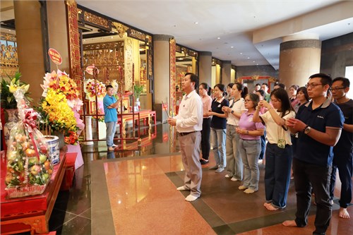 Trường THCS Đặng Trần Côn tổ chức học tập ngoại khóa và trải nghiệm hướng nghiệp cho học sinh Khối 8,9