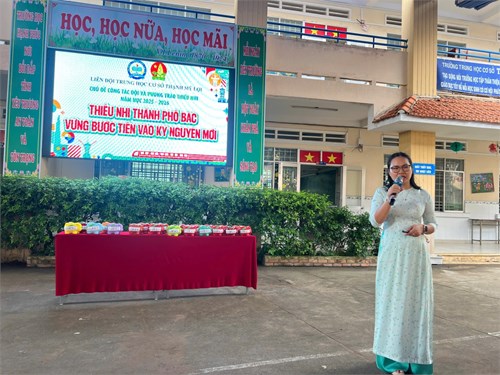 Lễ phát động chủ đề năm học 2025 - 2026 thiếu nhi thành phố bác vững bước tiến vào kỷ nguyên mới