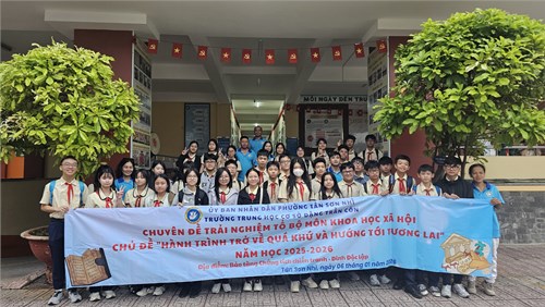 Hành trình trở về quá khứ và hướng tới tương lai